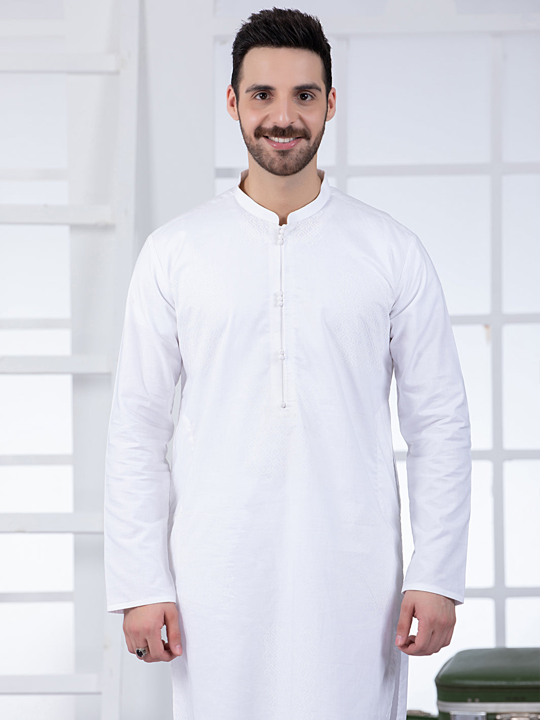 White Cotton Kurta - AL-K-1018