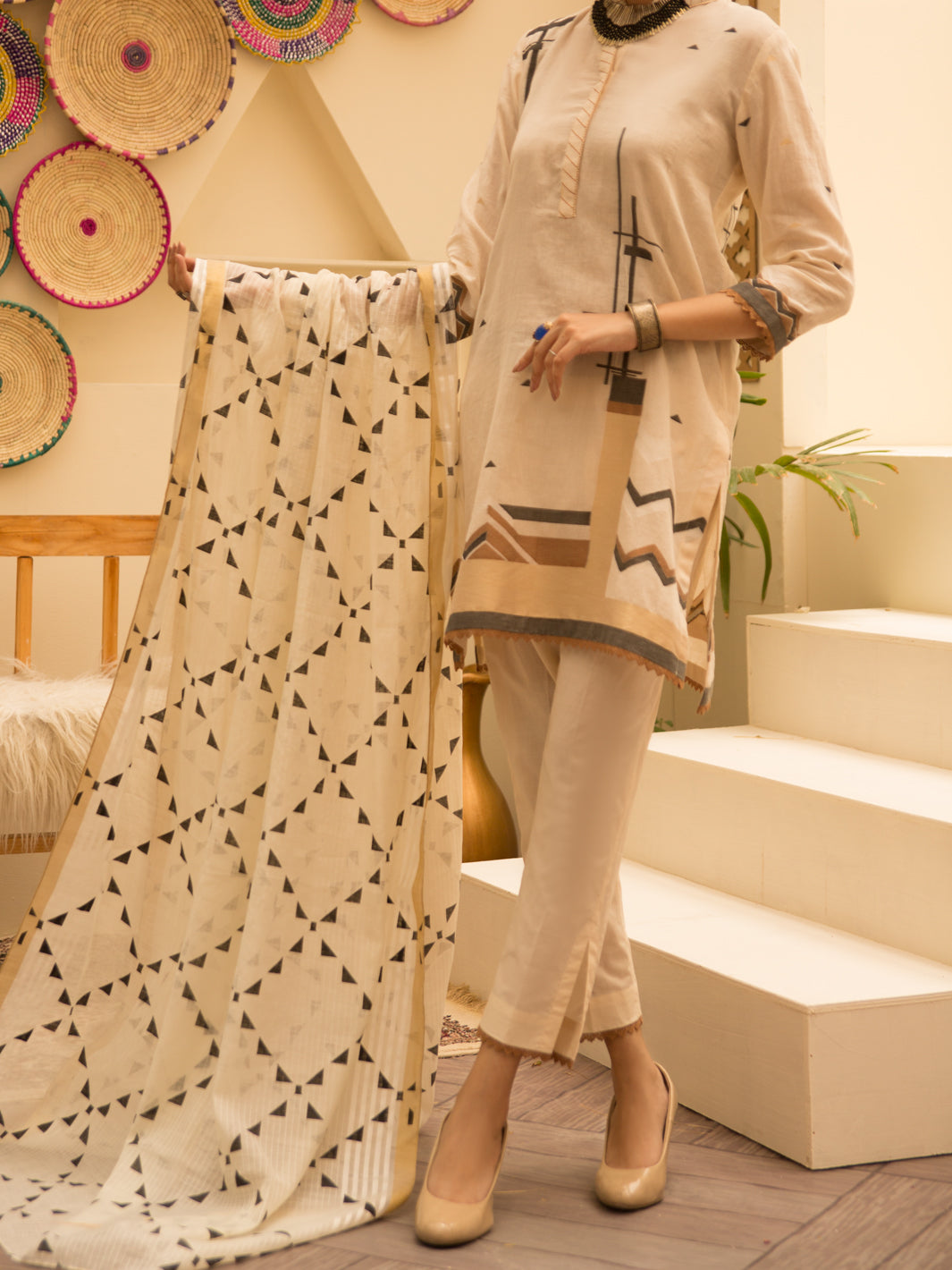 Off White Jacquard 3 Piece Stitched - ALP-3PS-1161