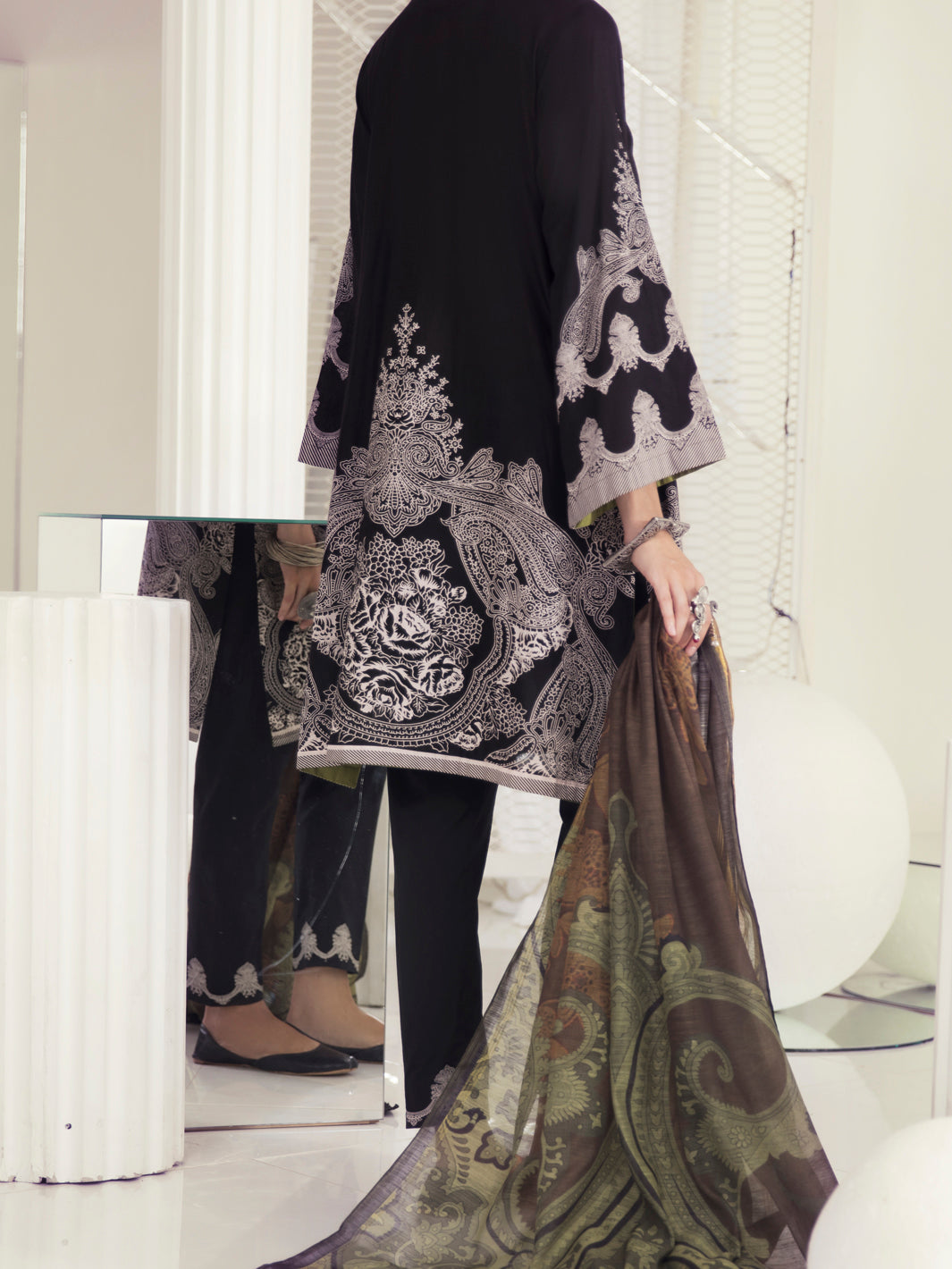 Black Lawn 3 Piece Stitched - ALP-3PS-1237
