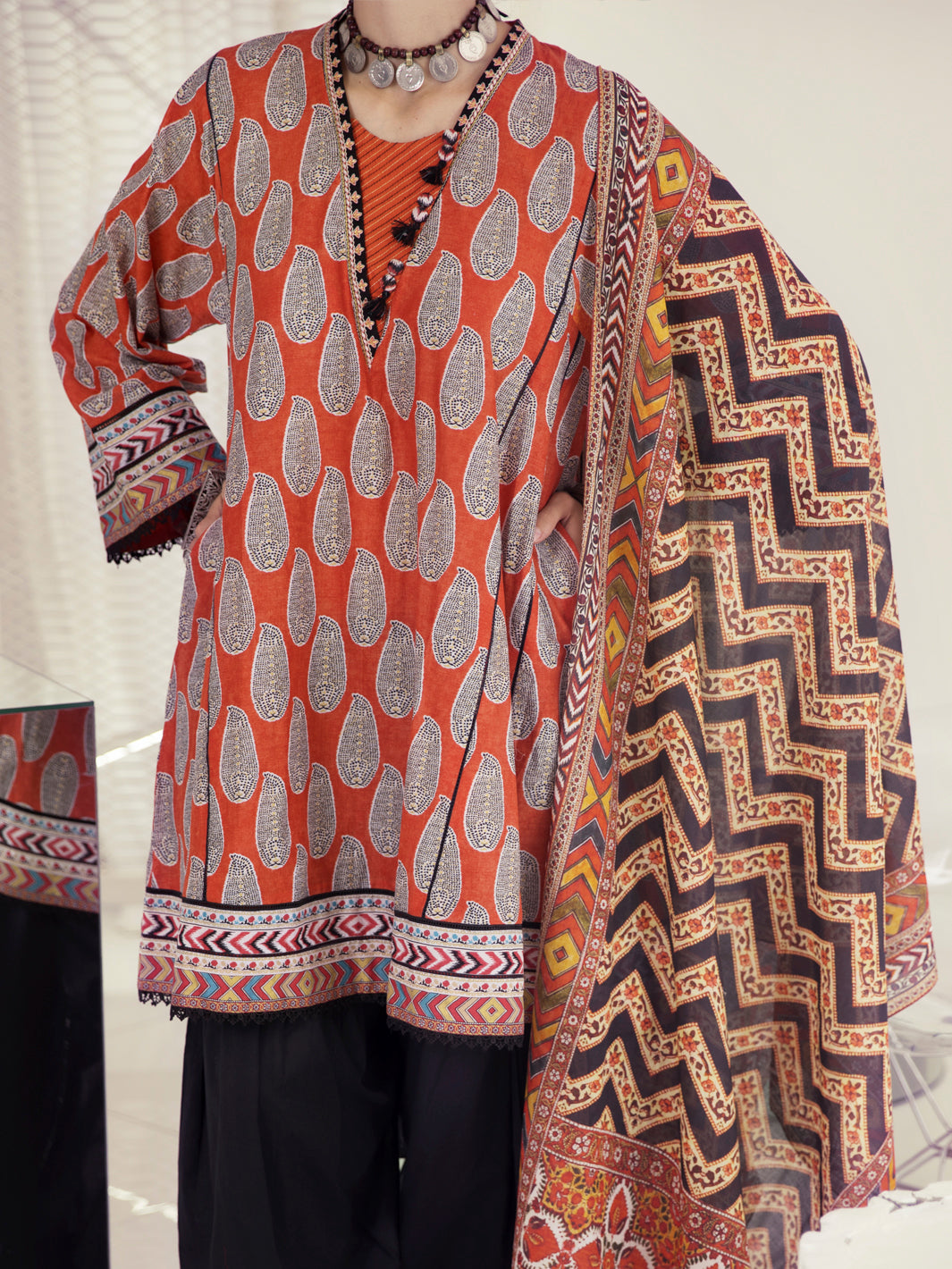 Orange Lawn 3Pc Unstitched - ALP-3PS-1238