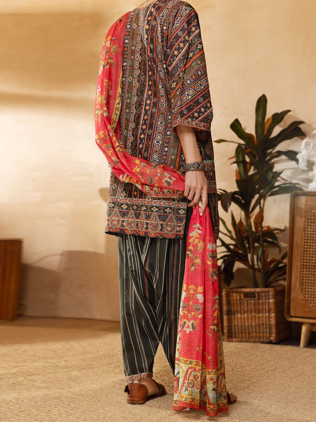 Green Hand-Woven Lurex 3 Piece Stitched - ALP-3PS-1302
