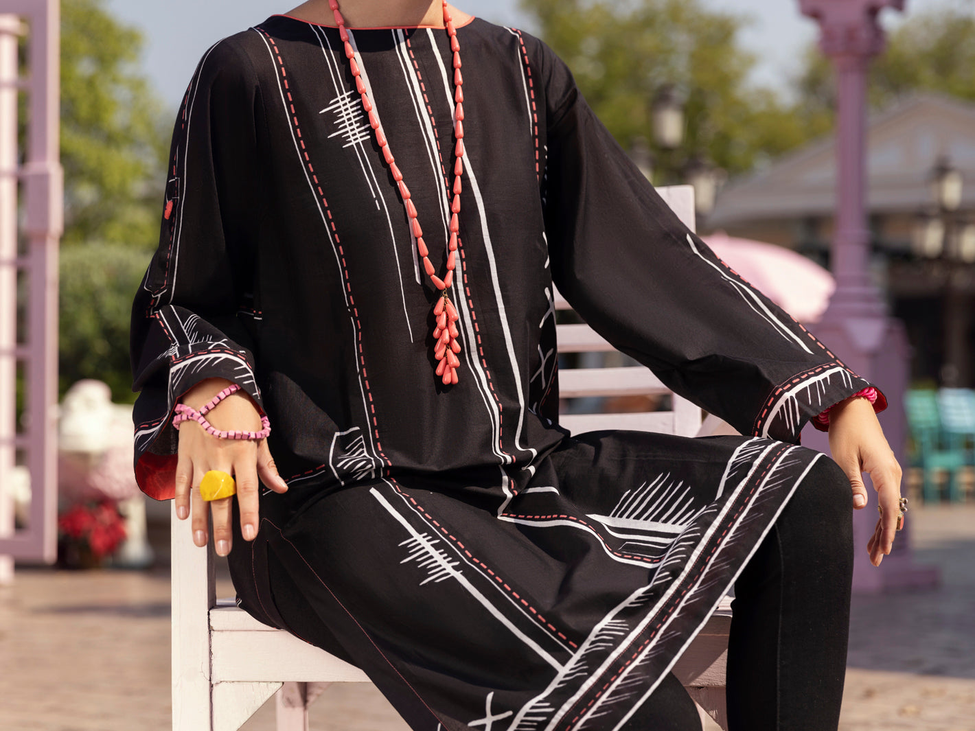 Black Lawn Tunic - ALP-LK-1338