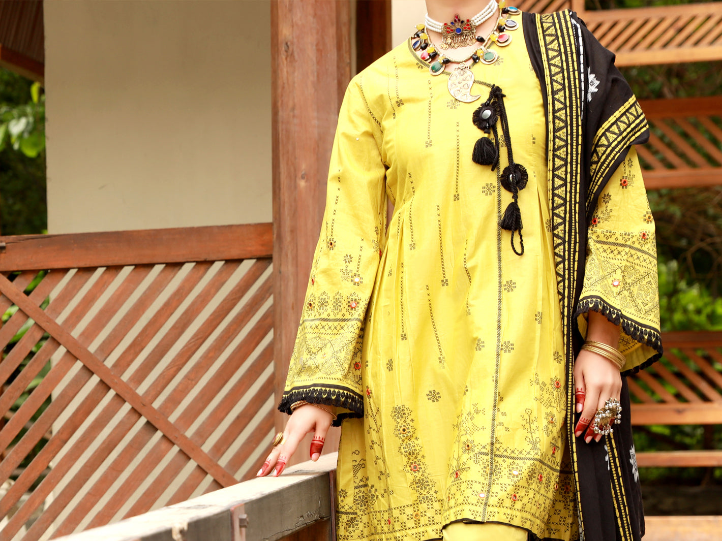 Lime Green Lawn 3Pc Stitched - ALP-3PS-1385