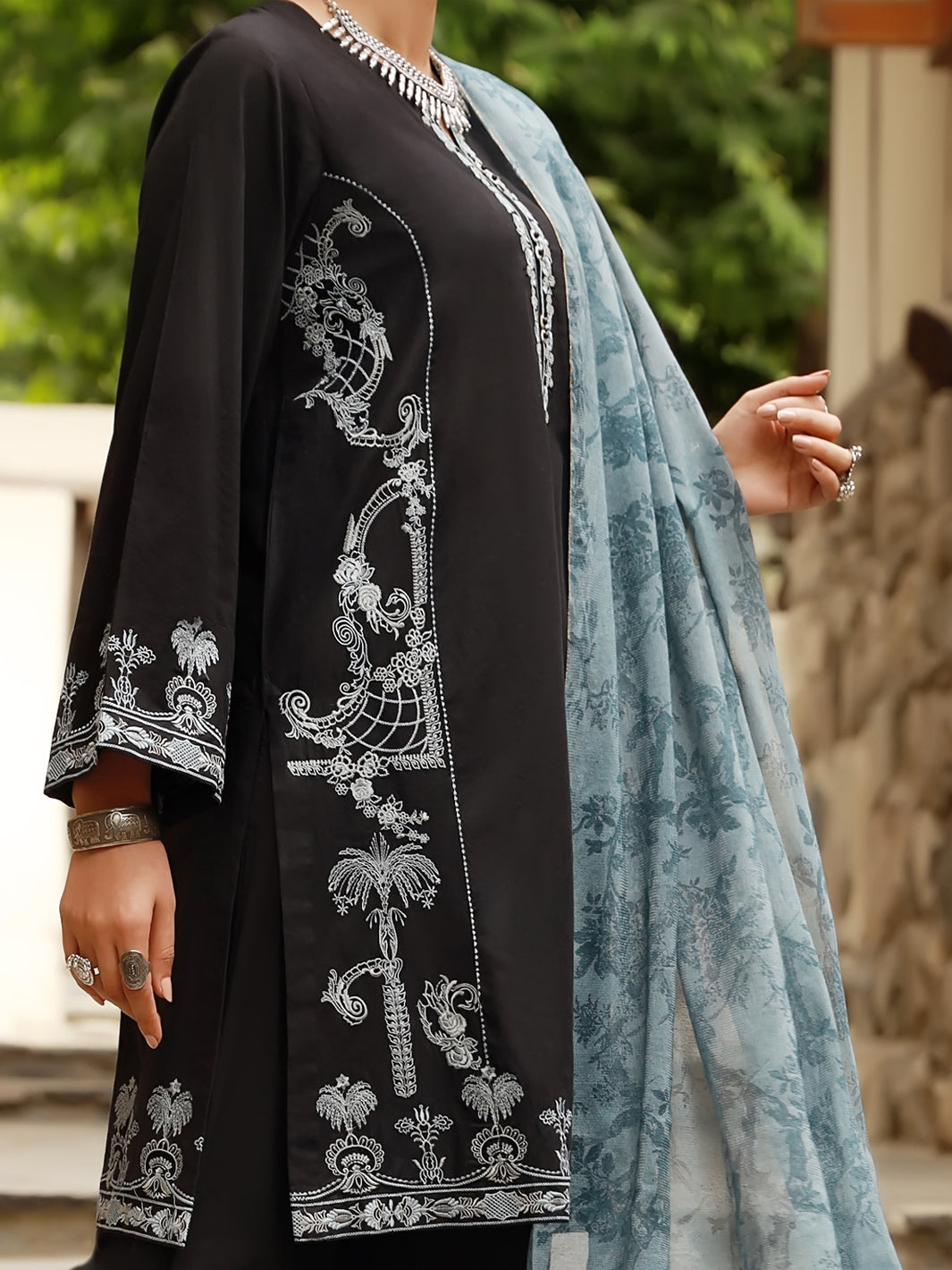 Black Lawn 3Pc Unstitched - ALP-3PS-1412