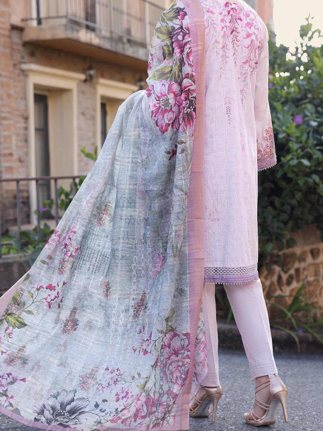 Light Pink Jacquard 3 Piece Stitched - ALP-3PS-1574