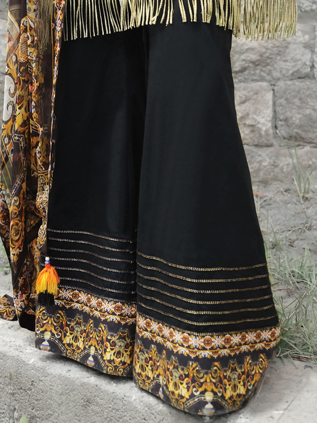 Green Khaddar + Linen 3Pc Stitched - AWP-211