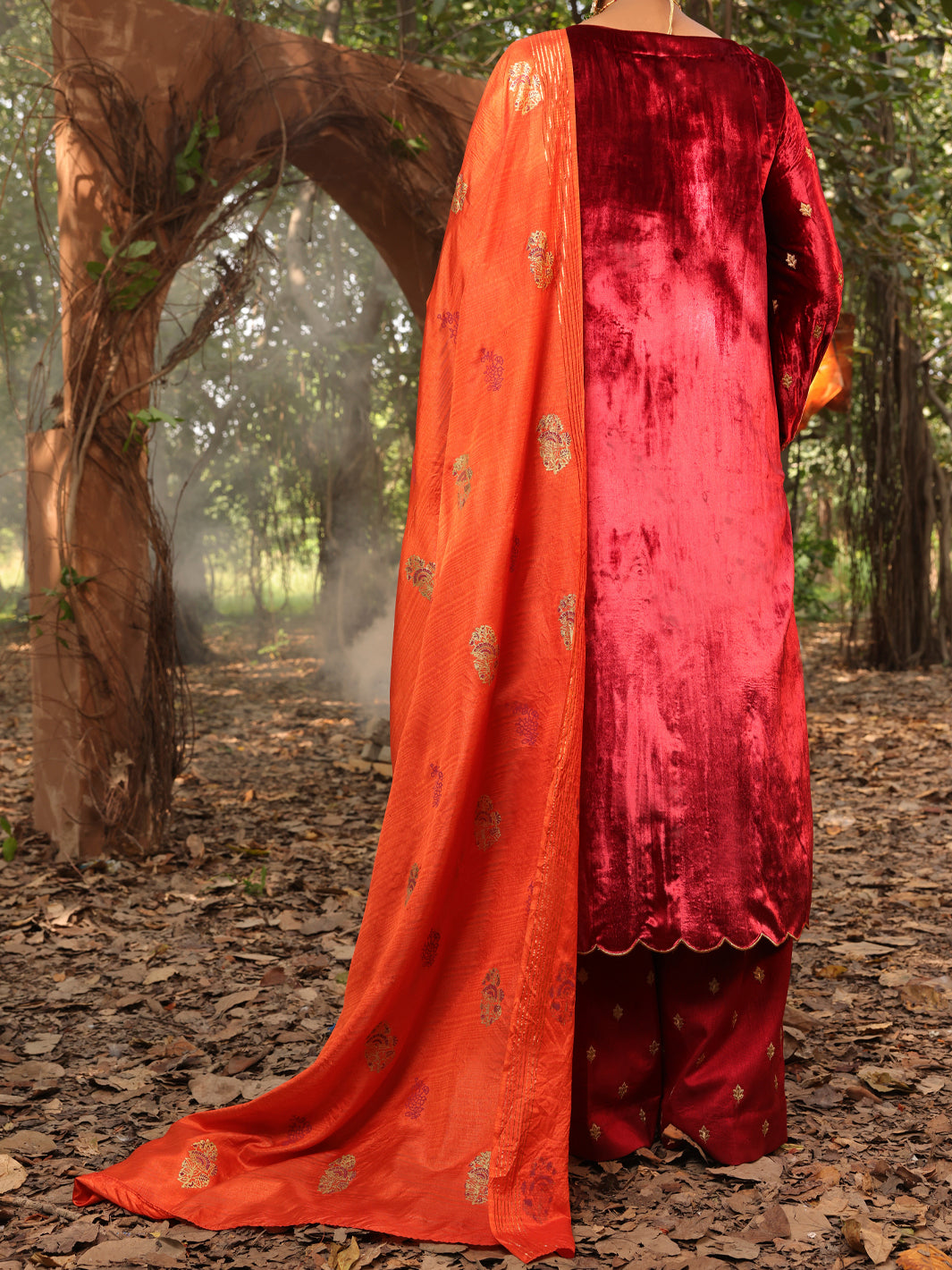 Red Velvet 3 Piece Formal Stitched - AL-3PS-LS-384