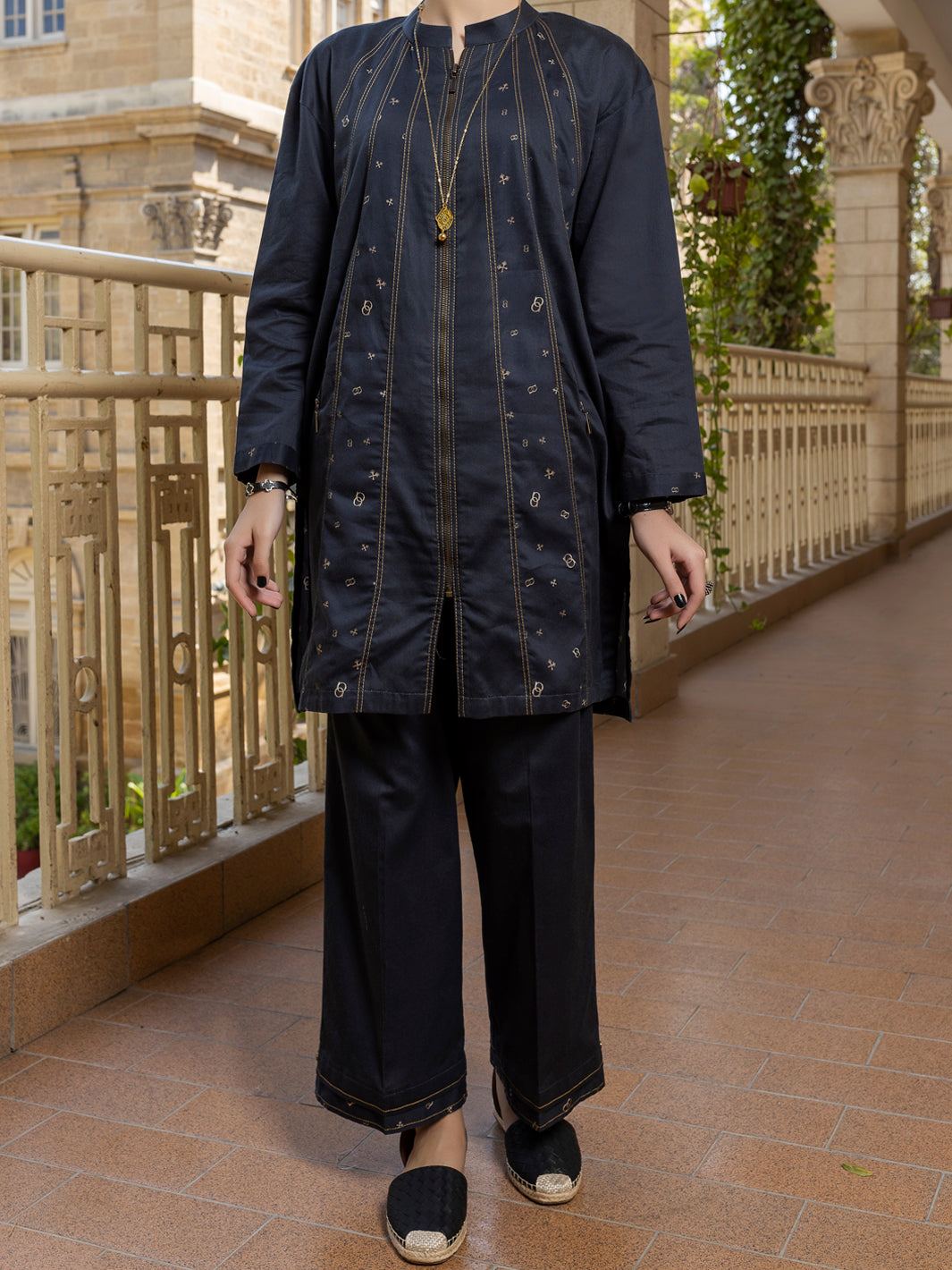 Black 2 Piece Stitched - AWP-2PS-LKS-388