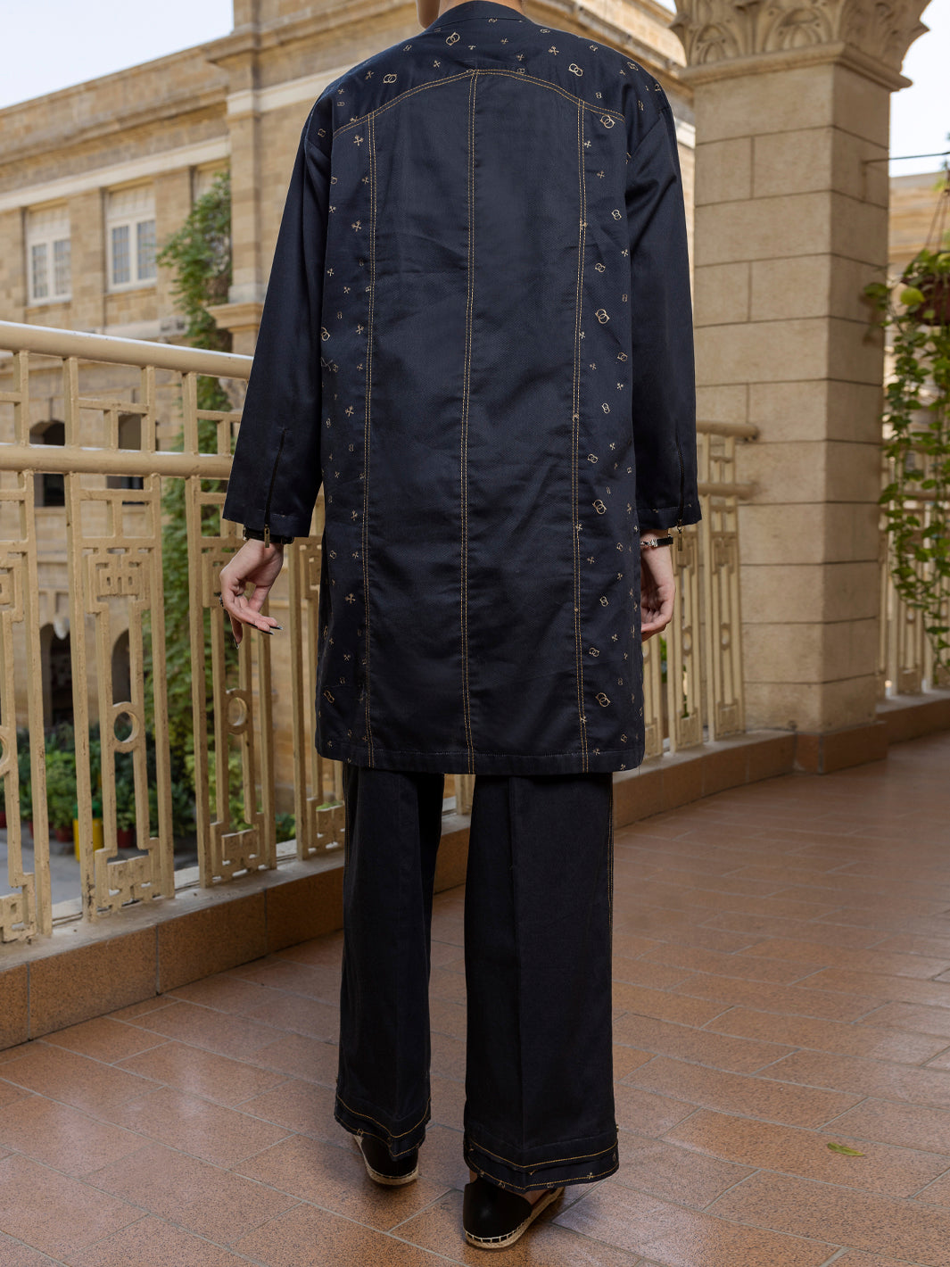 Black 2 Piece Stitched - AWP-2PS-LKS-388