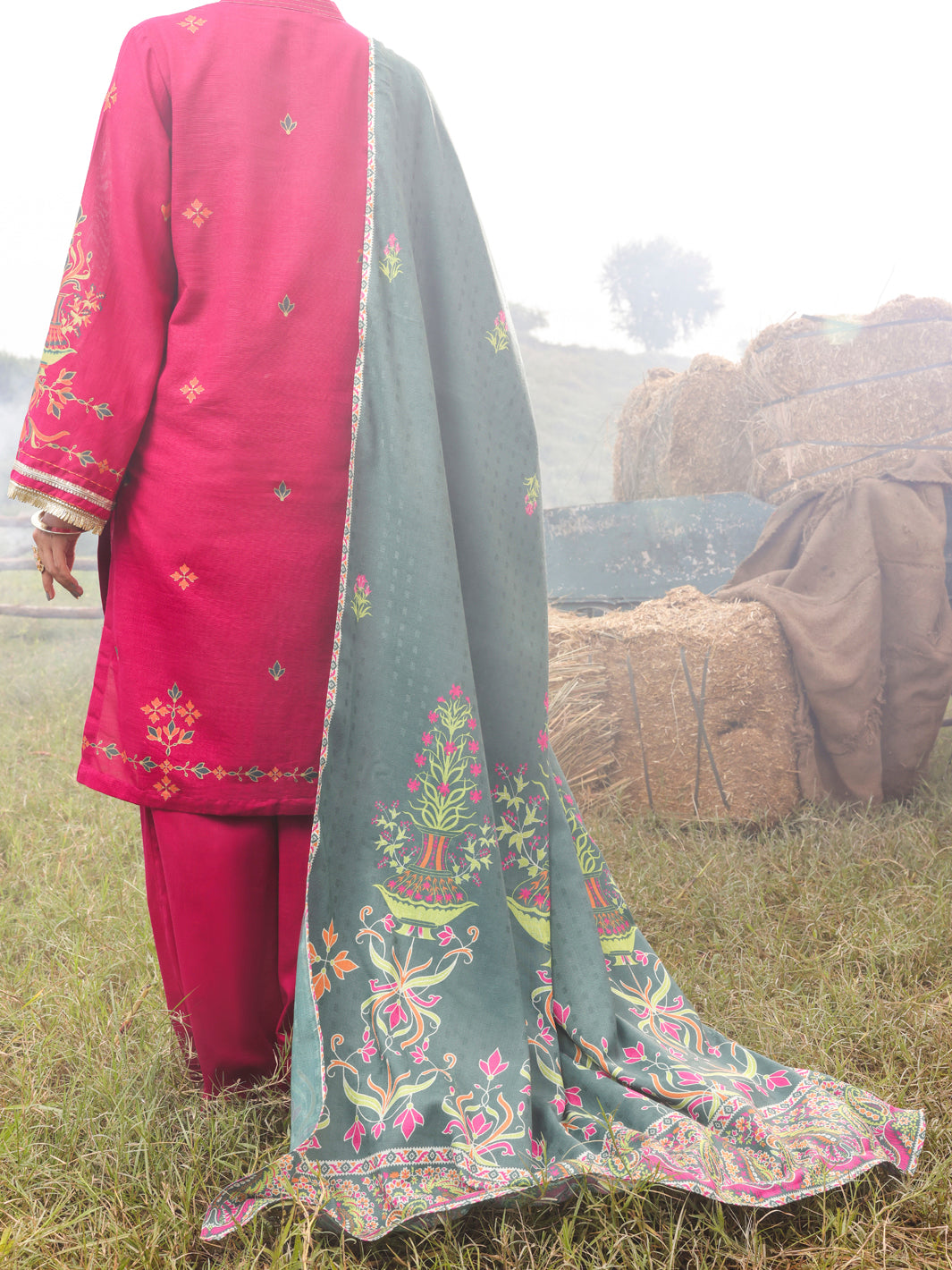 Fuchsia Khaddar 3 Piece Stitched - AWP-3PS-417