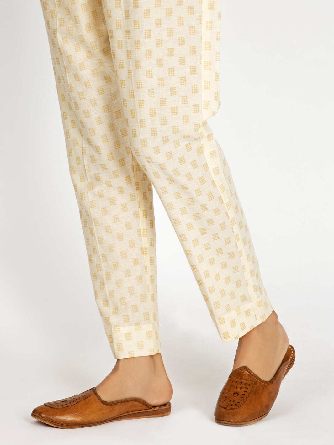 Off White Women Trouser - AL-T-533