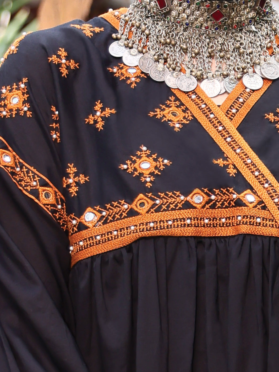 Black Lawn Tunic - AL-LK-772