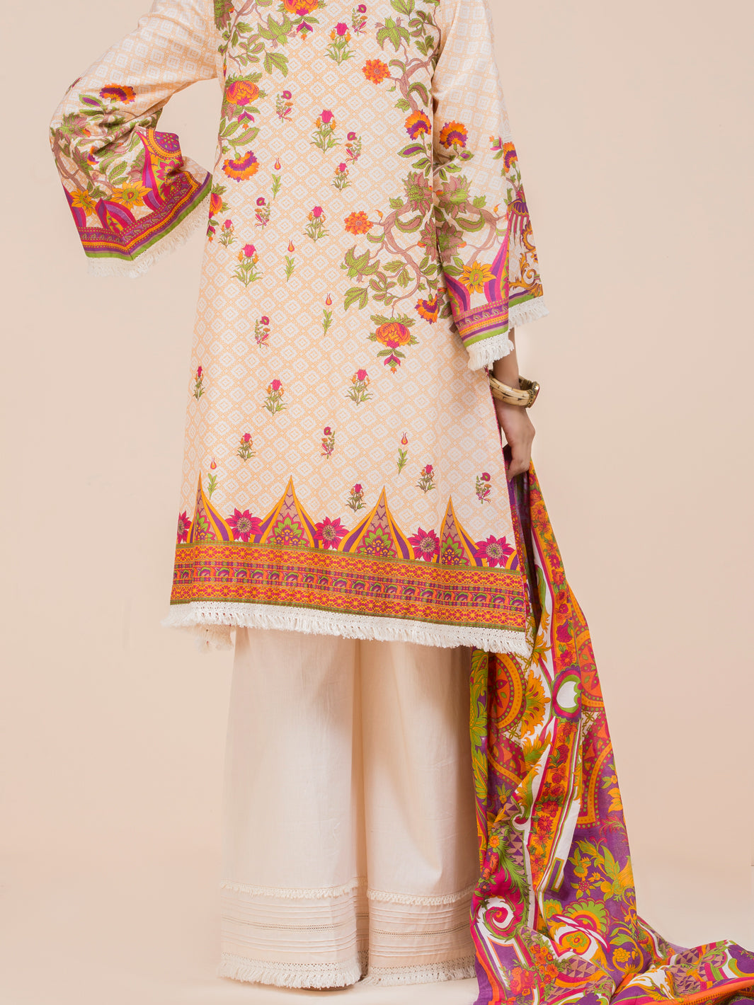 Cream Lawn 3Pc Stitched - ALP-3PS-782