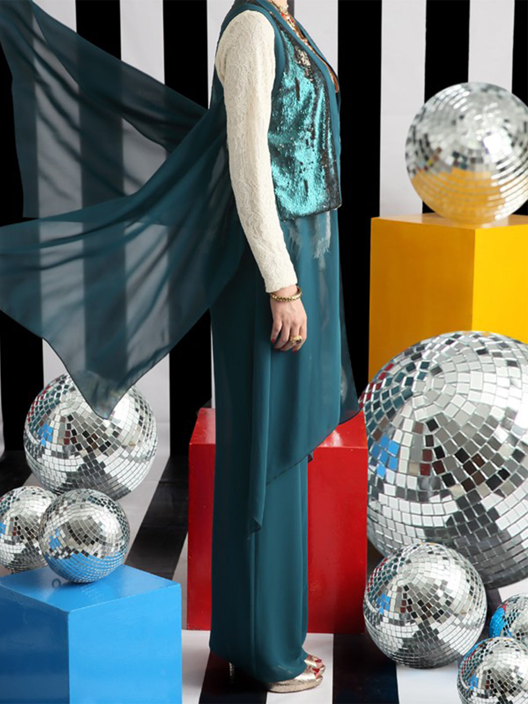Green Women Trouser - AL-T-2011B - Almirah Online