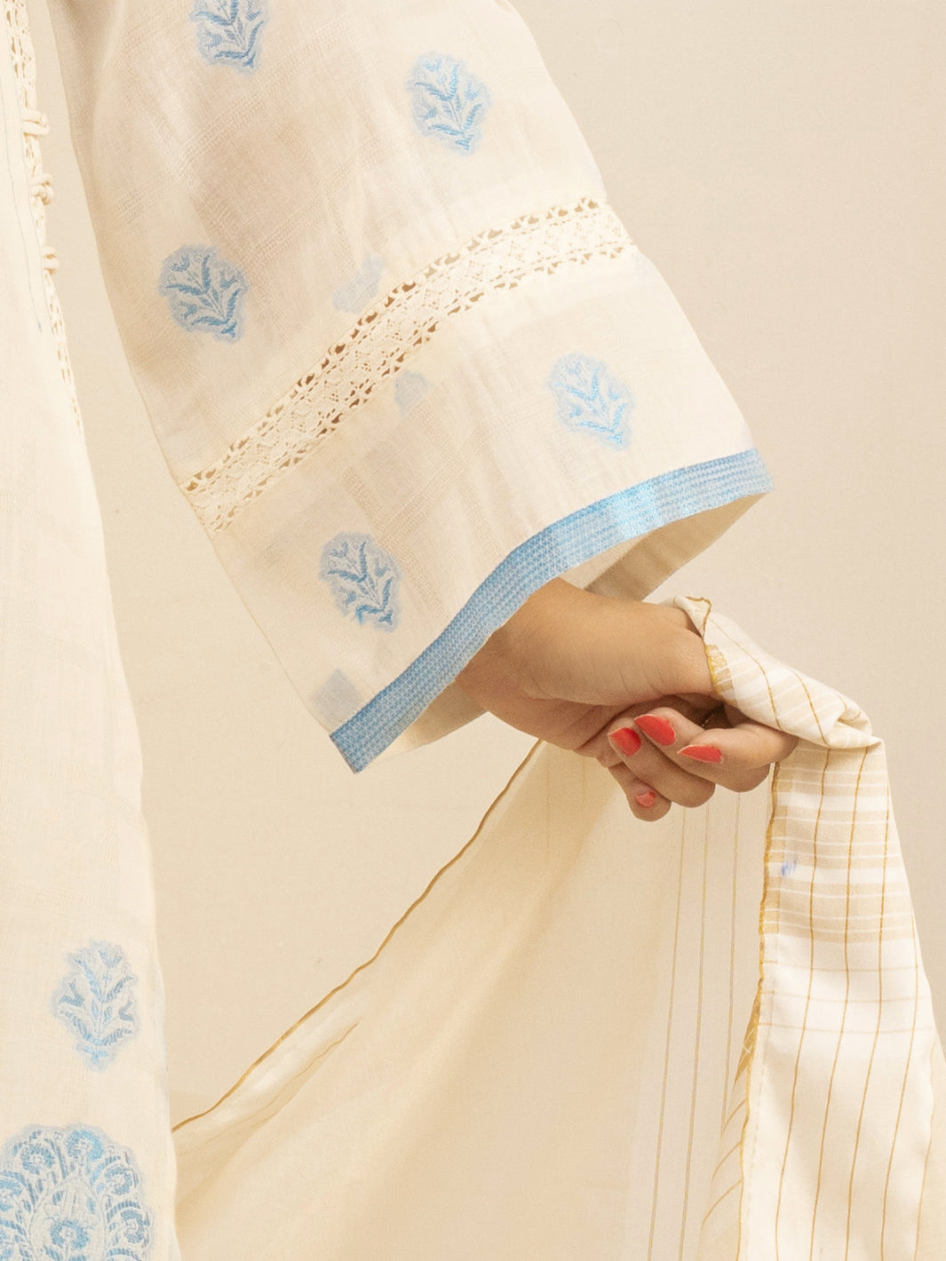 White Jacquard 3Pc Stitched - ALP-3PS-844
