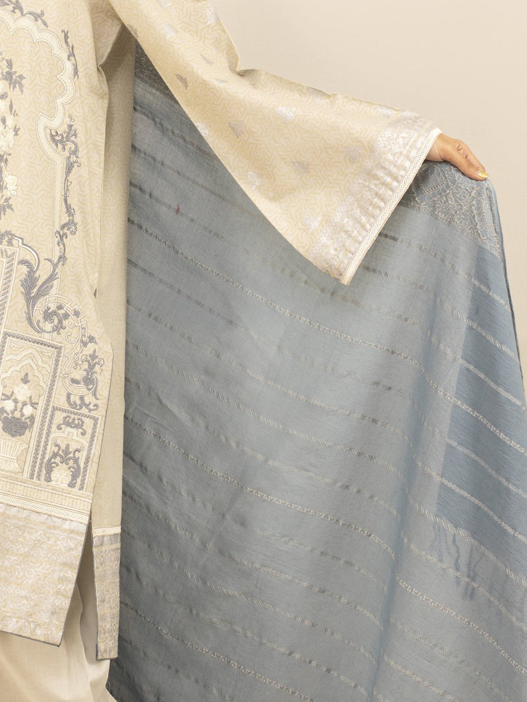 Grey Lawn 3Pc Stitched - ALP-3PS-848