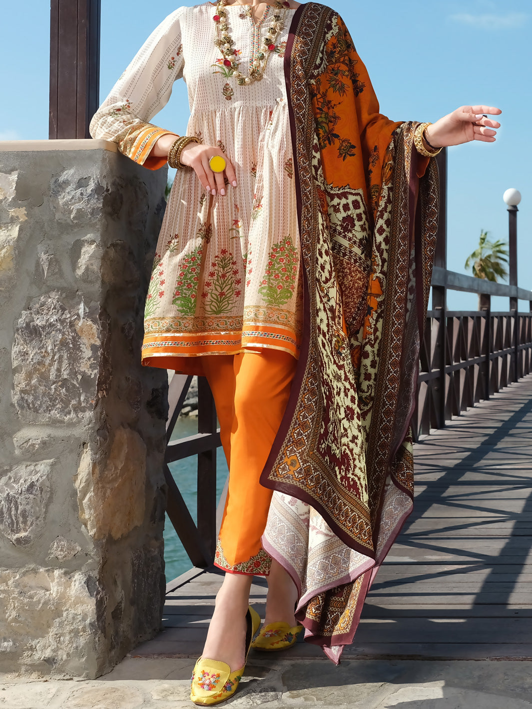Beige Lawn 3 Piece Unstitched - ALP-3PS-885