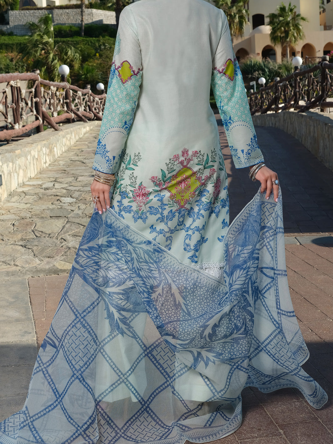 Aqua Lawn 3Pc Stitched - ALP-3PS-889
