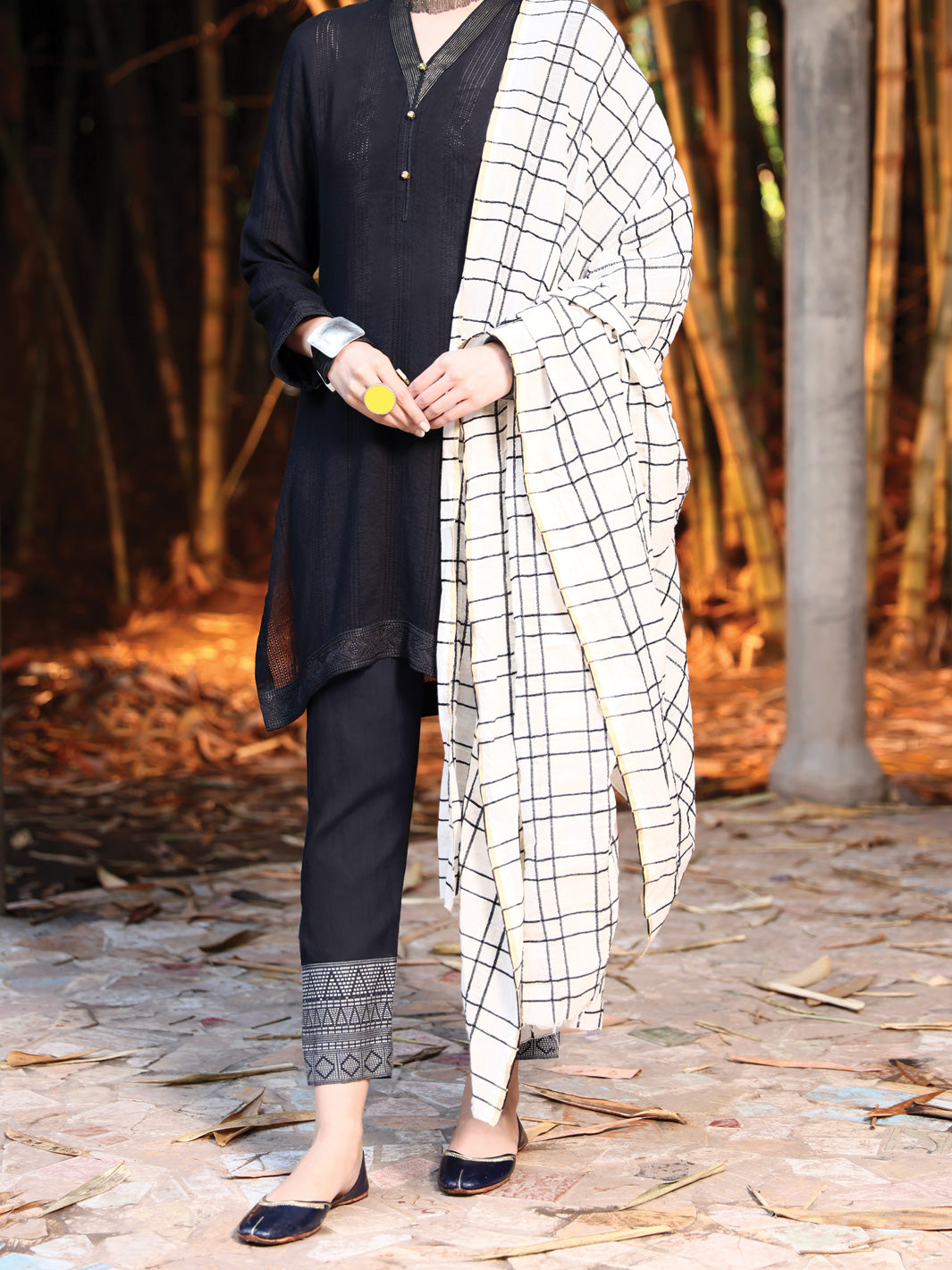 Black Jacquard 3 Piece Unstitched - ALP-3PS-947