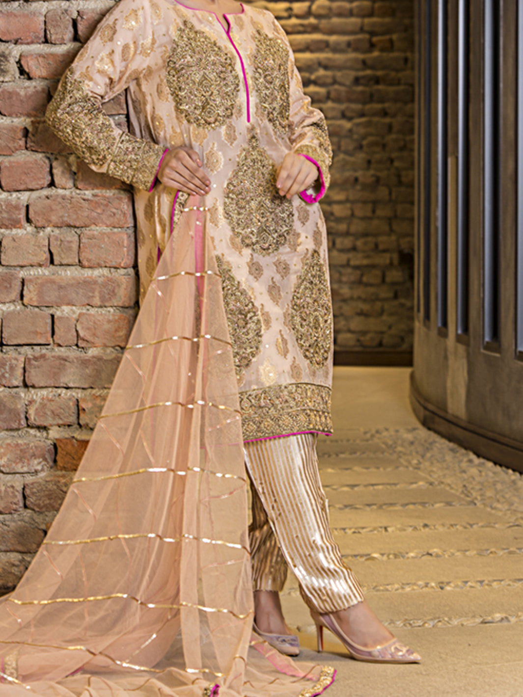 Brown Stitched - LS-158