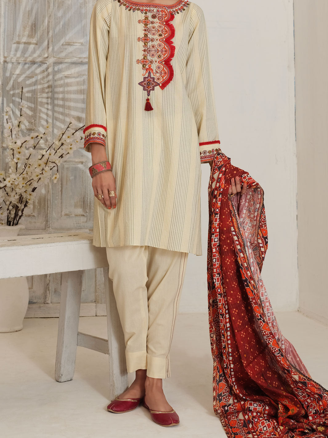 Off White Yarn Dyed Jacquard 3 Piece Stitched - ALP-3PS-1053/S
