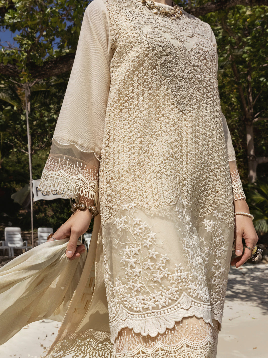Off White Khaddi+Jacquard Net 3 Piece Unstitched - ALP-3PS-1269