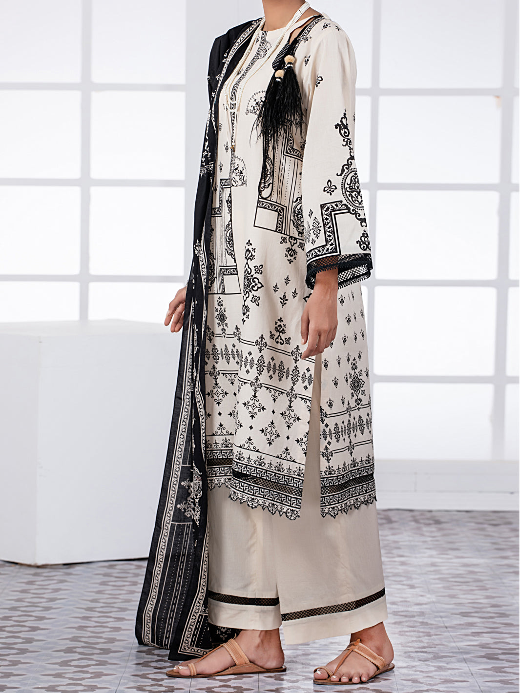 Black & White 2Pc Unstitched - ALP-2PS-1450A