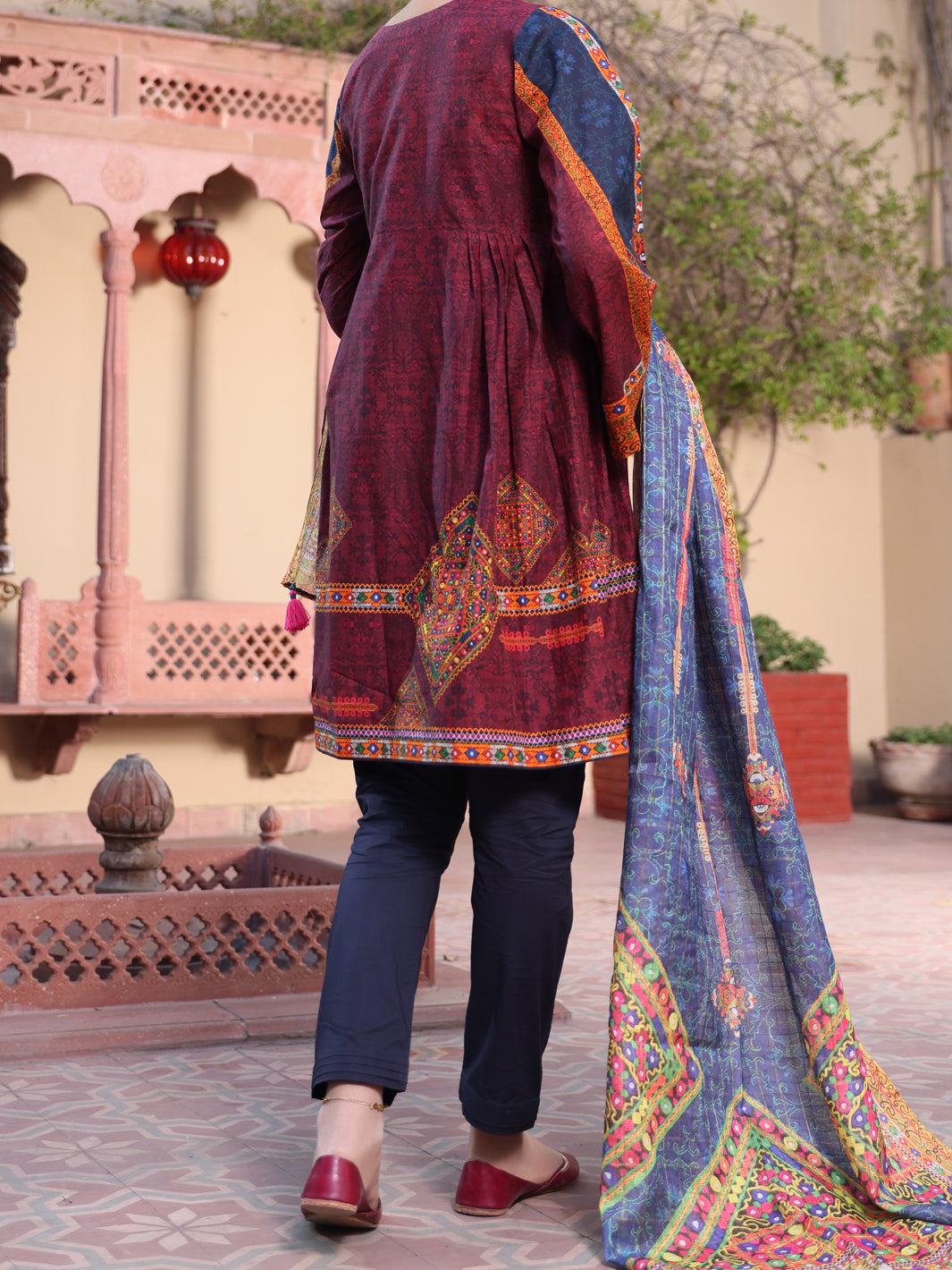 Maroon Lawn 3Pc Stitched - ALP-3PS-1122