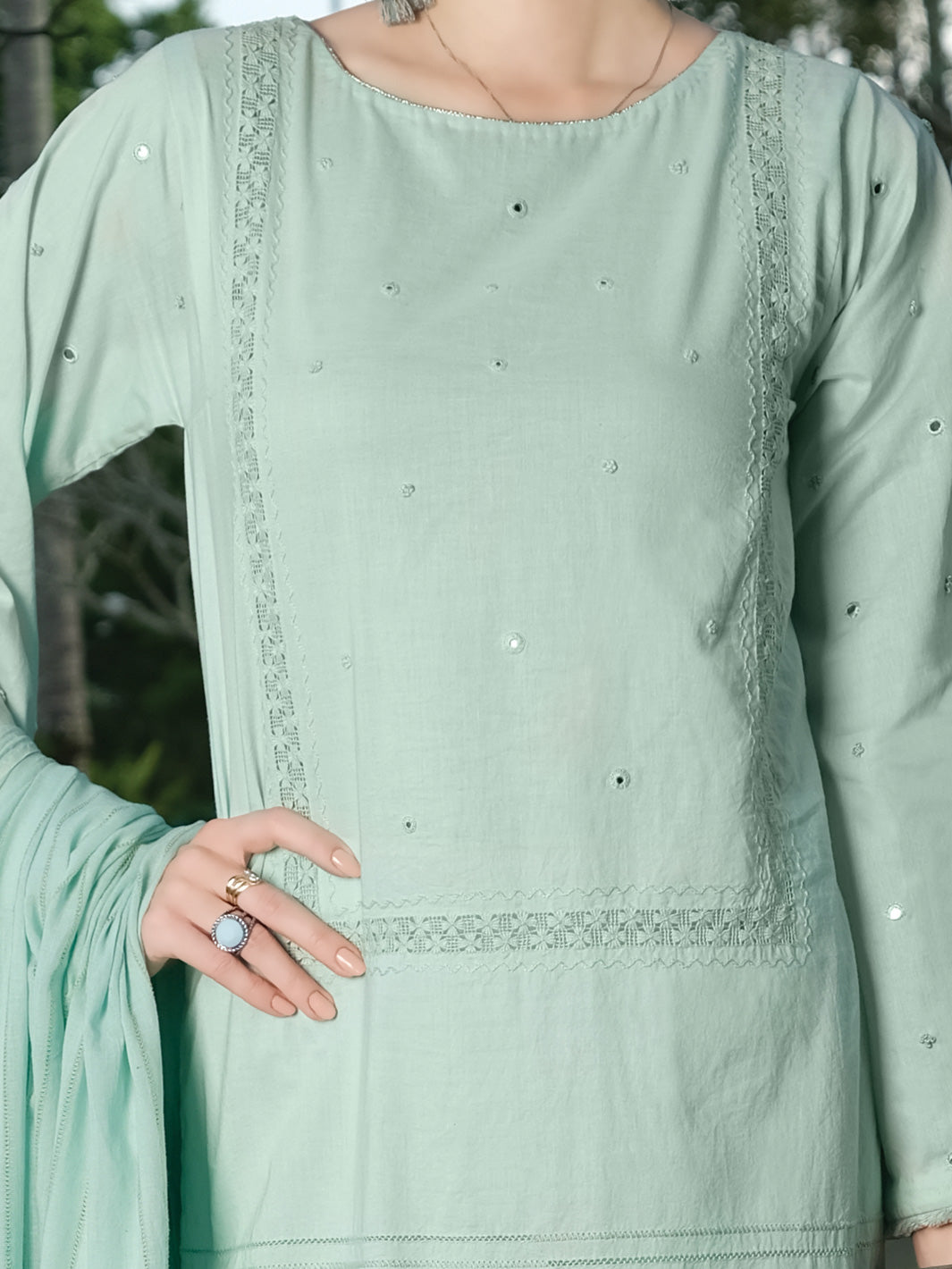 Ferozi Lawn 3Pc Stitched - ALP-3PS-813