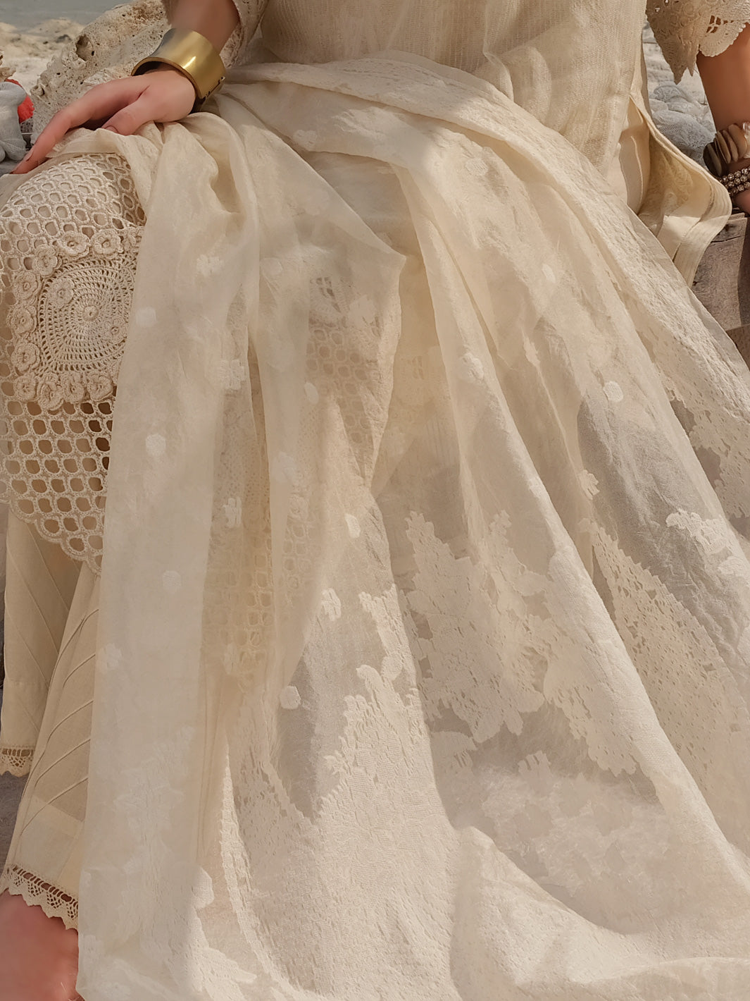 Off White Organza 3 Piece Stitched - ALP-3PS-834