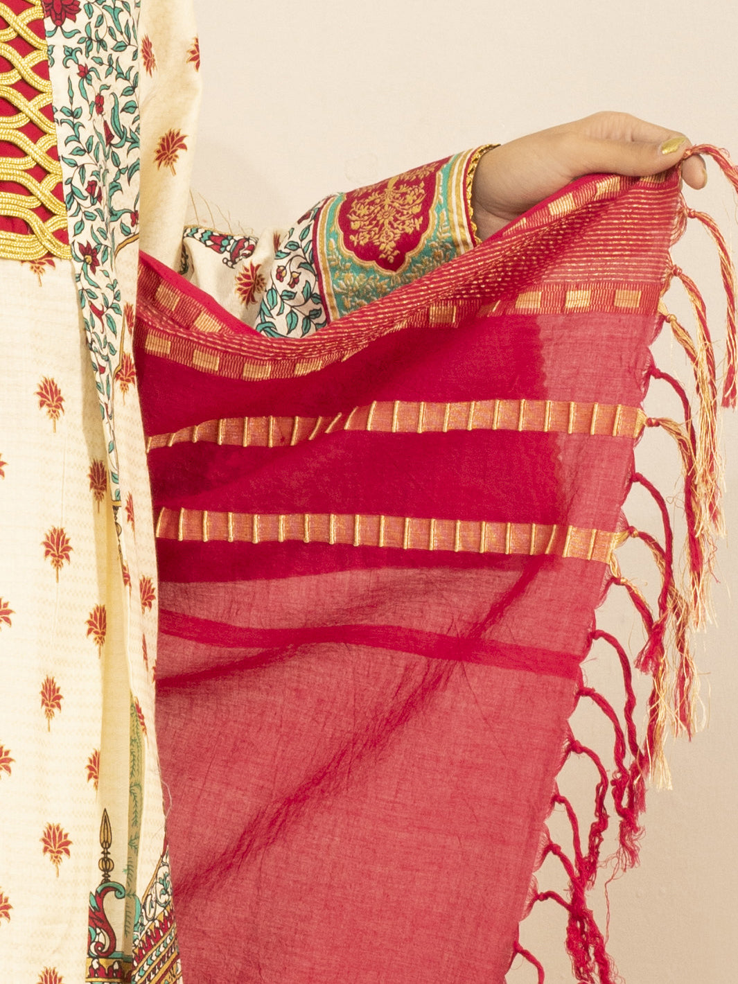 Off White Jacquard 3Pc Stitched - ALP-3PS-845