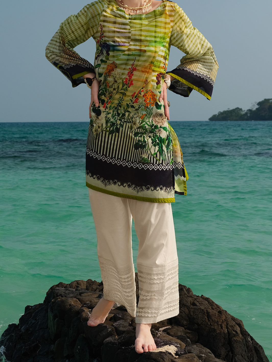 Green Lawn Tunic - ALP-LK-668