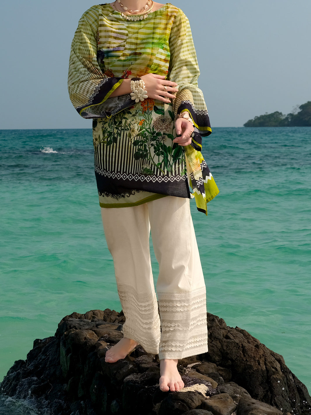 Green Lawn Tunic - ALP-LK-668
