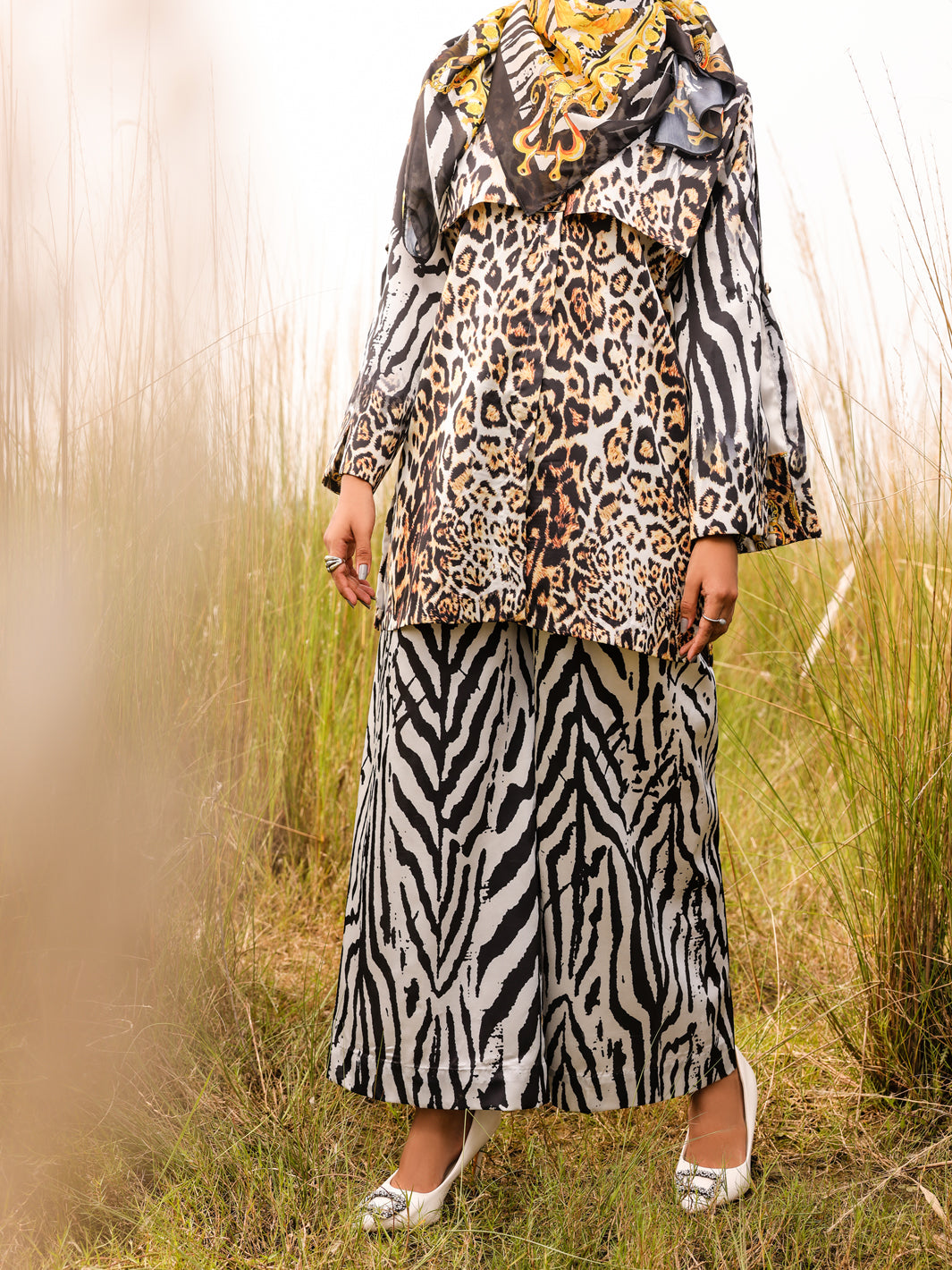 Black & White Silk 3 Piece Formal Stitched - AL-3PS-LS-379