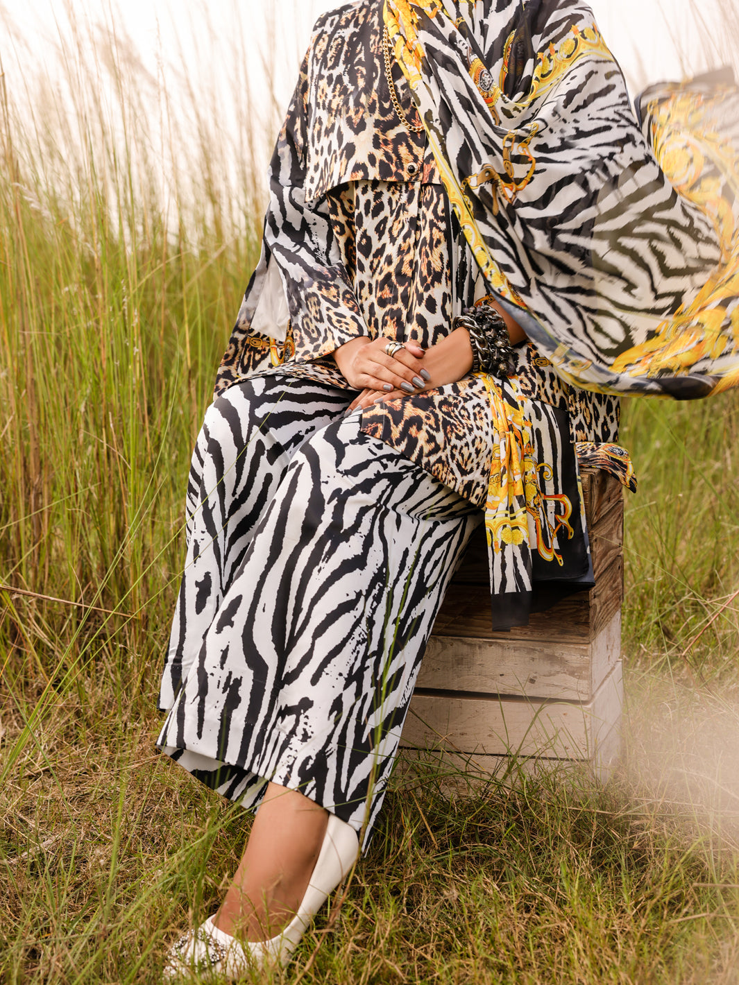 Black & White Silk 3 Piece Formal Stitched - AL-3PS-LS-379