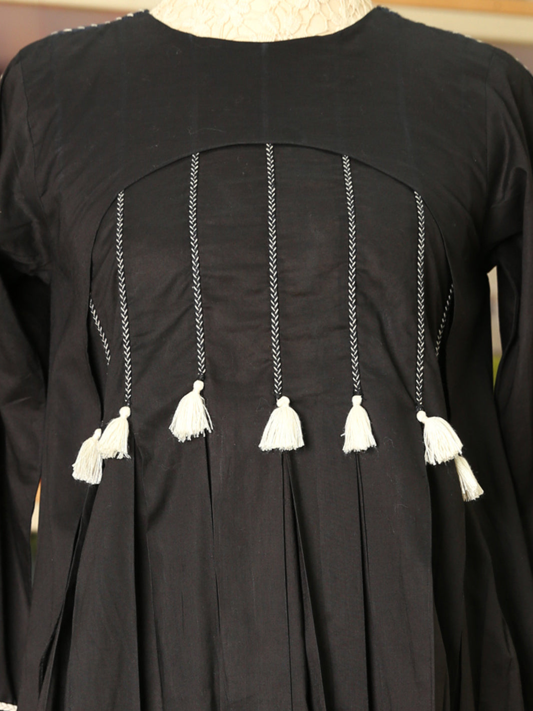 Black Lawn Tunic - LK-696