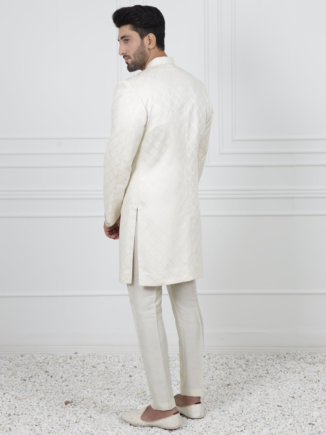 Off White Men Sherwani - AL-SW-124