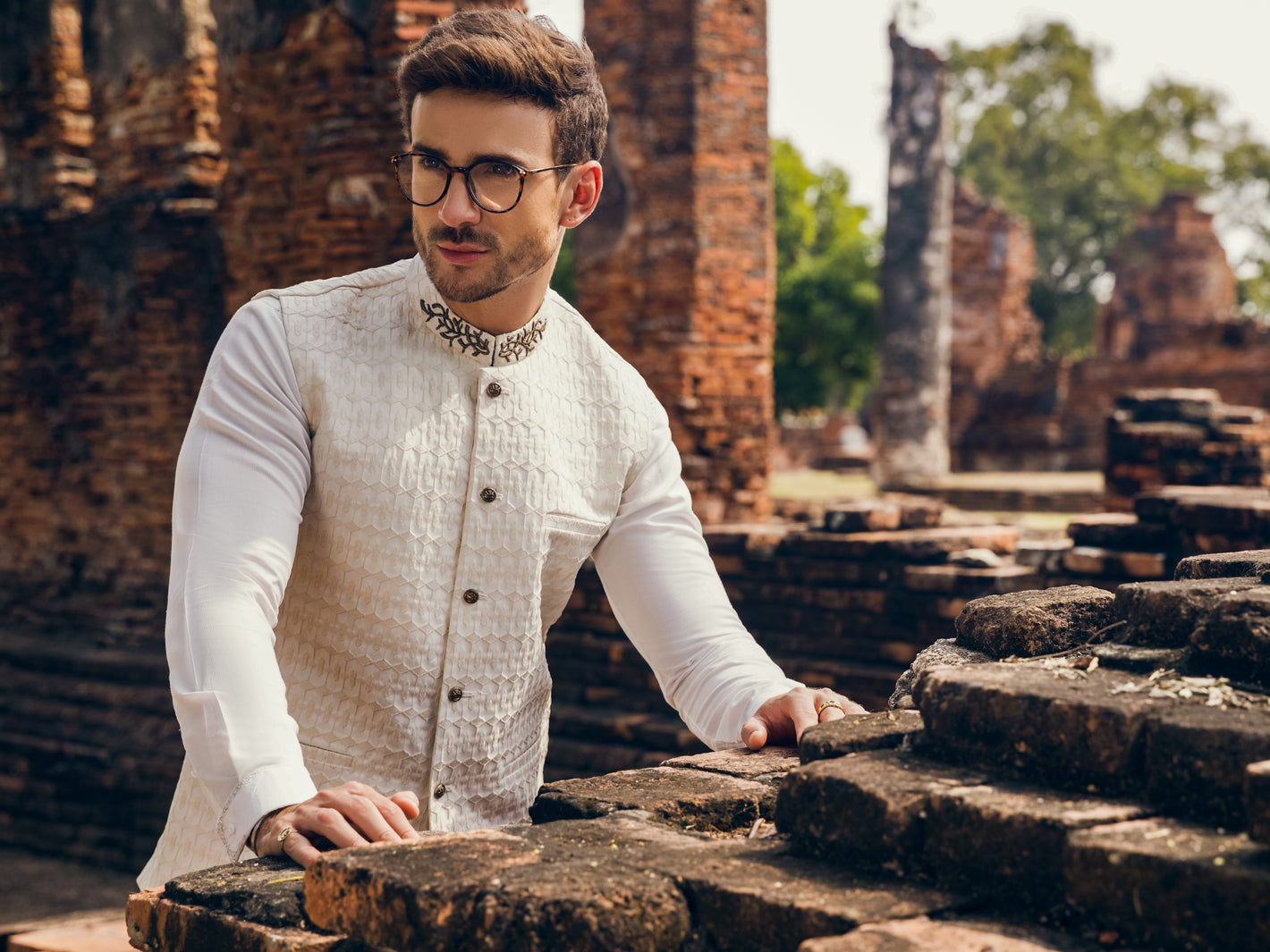 White Blended Waistcoat - AL-WC-484