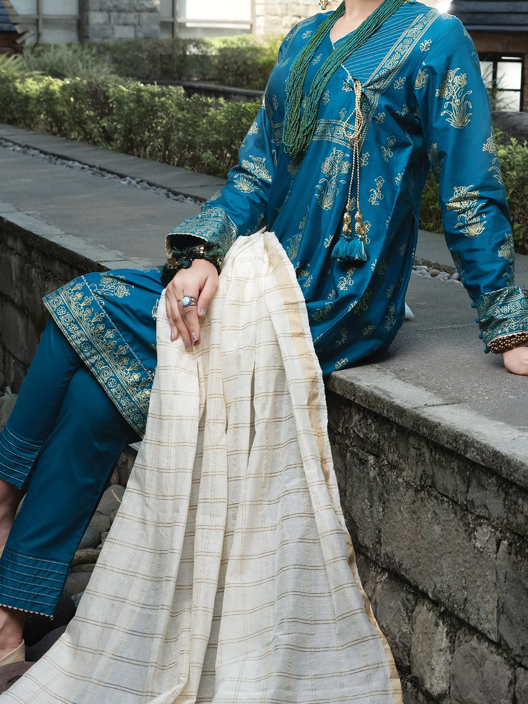 Ferozi Cambric 3 Piece Stitched - ALP-3PS-966/S