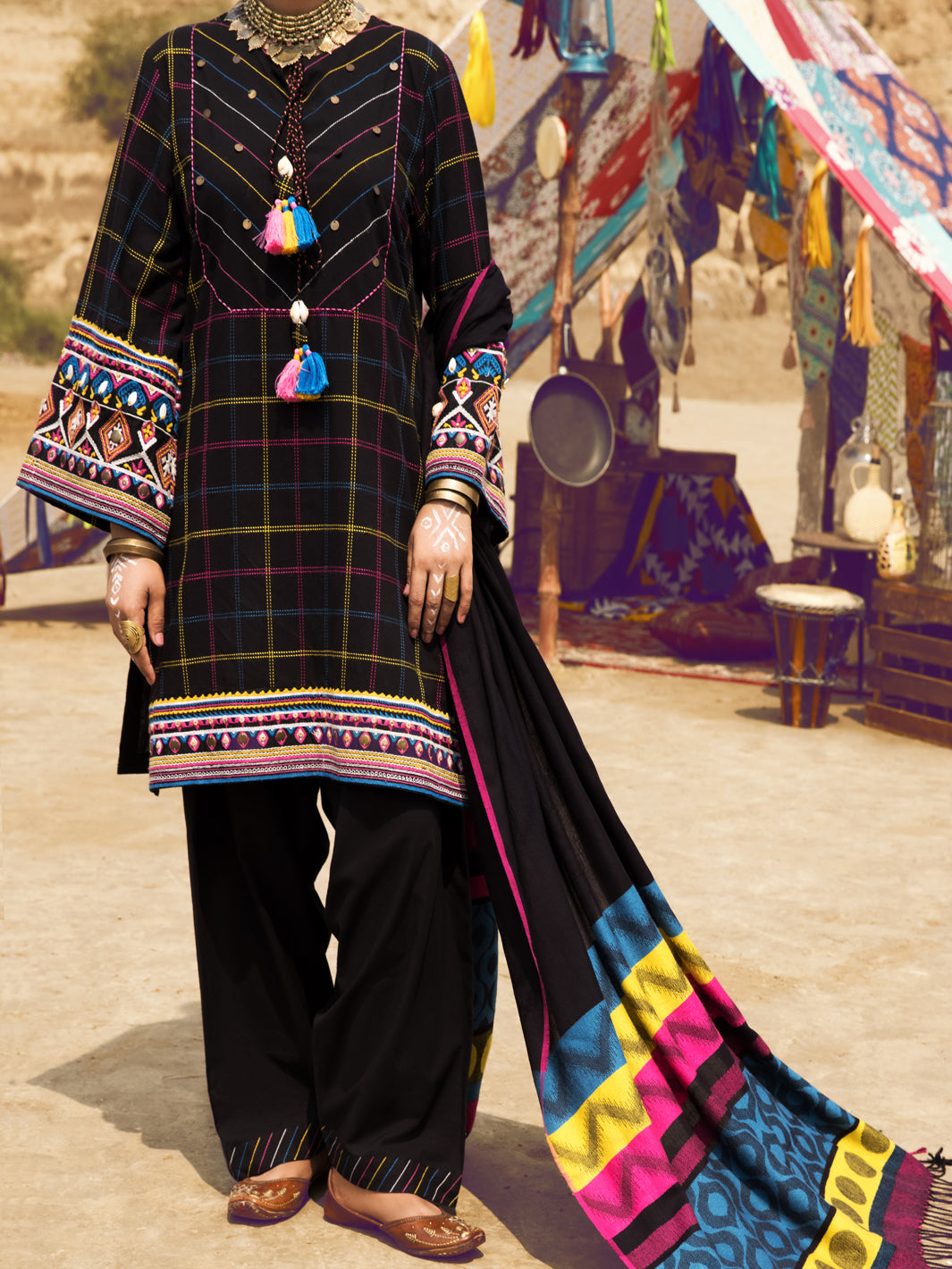 Black Yarn-Dyed 3Pc Unstitched - AWP-3PS-313