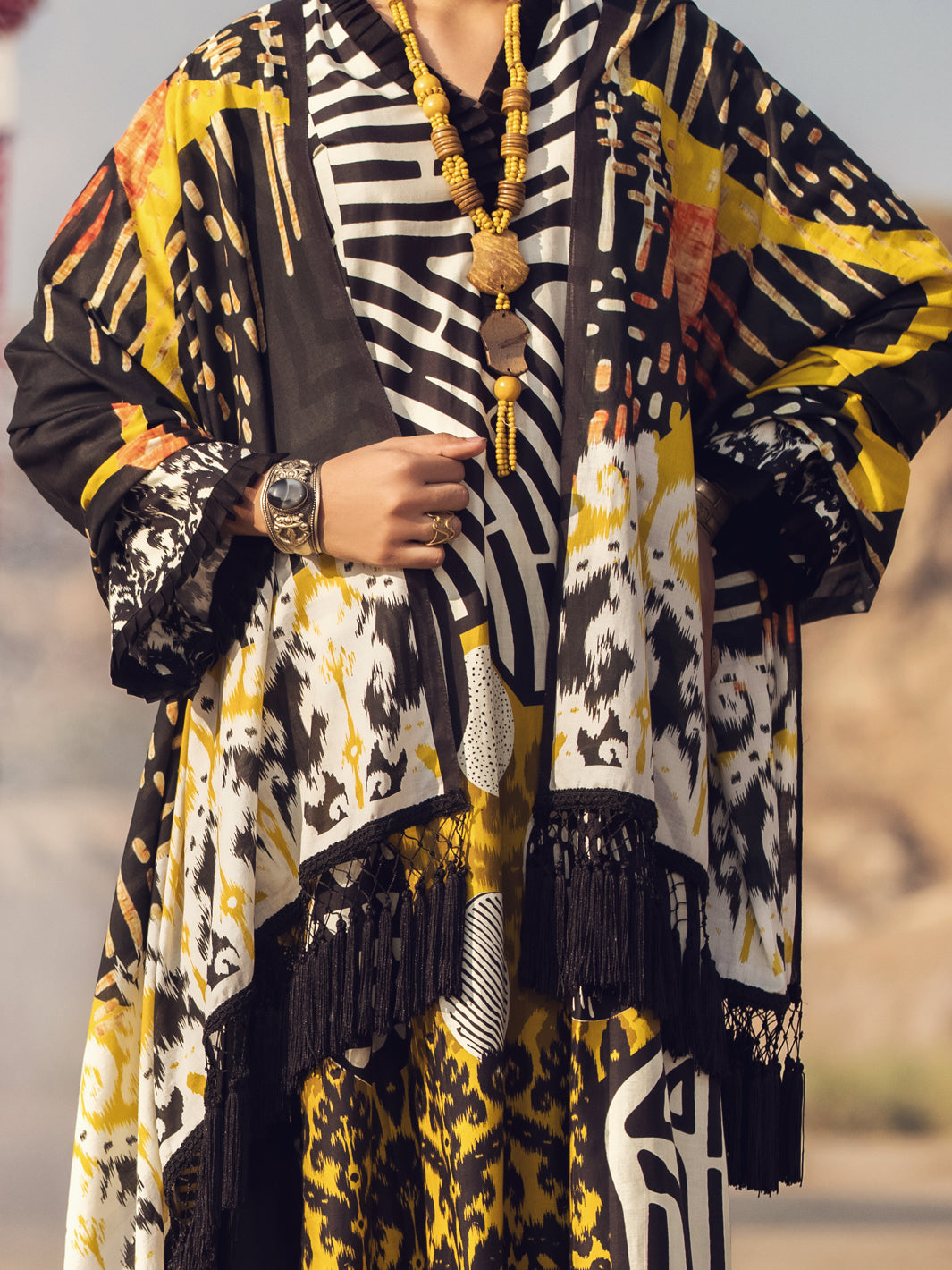 Black Cambric 3 Piece Unstitched - AWP-3PS-321