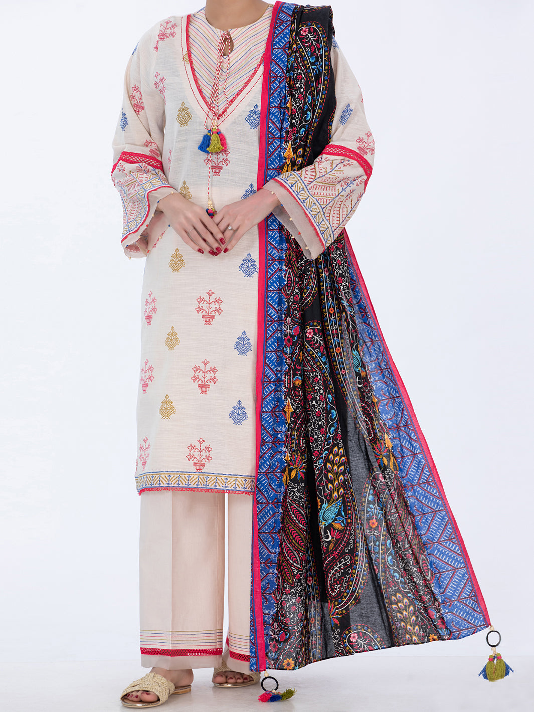 Off White Khaddar Unstitched 3Pc - AWP-3PS-515