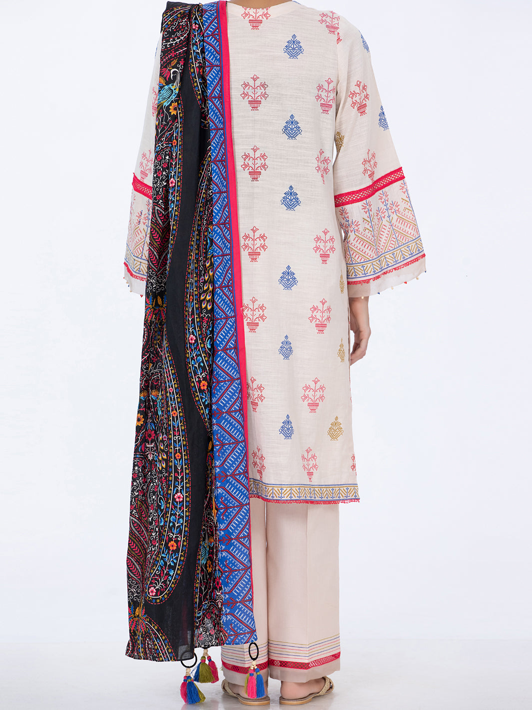 Off White Khaddar Unstitched 3Pc - AWP-3PS-515