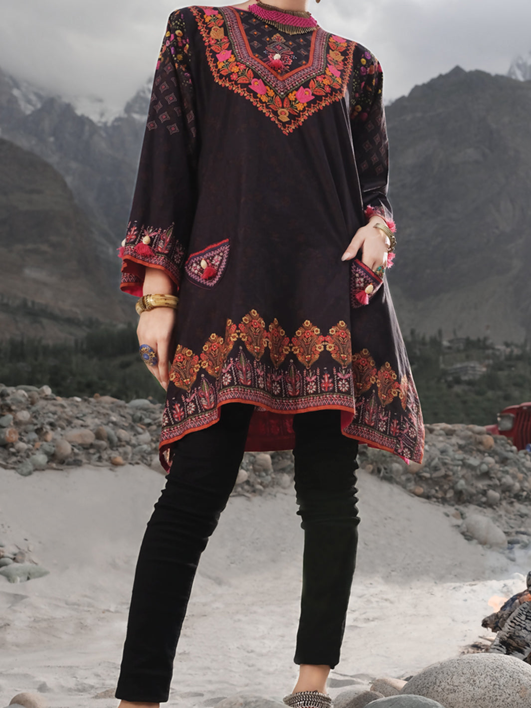 Black Cambric Tunic - LK-233