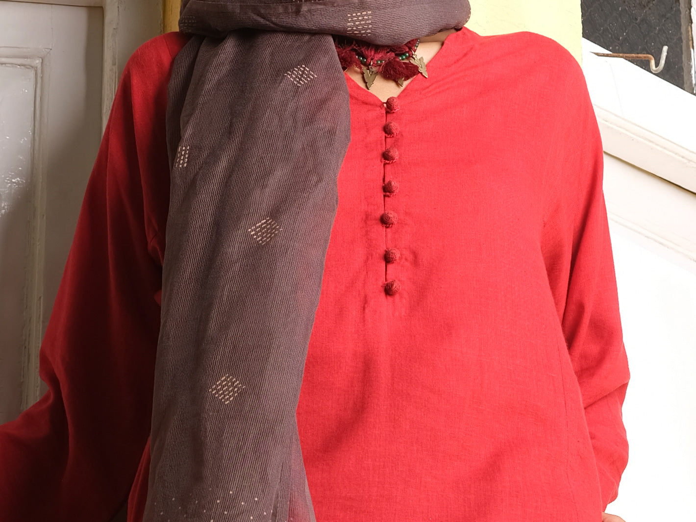 Red Linen Tunic - ALCR-LK-1003 - Almirah Online