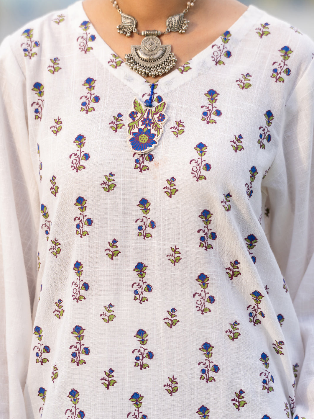 White Cotton Cambric 3Pc Stitched - AWP-3PS-1031