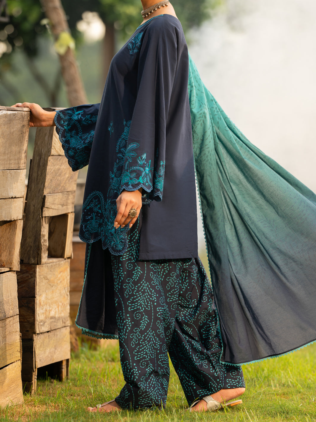 Blue Cotton Lawn 3Pc Stitched - AWP-3PS-953