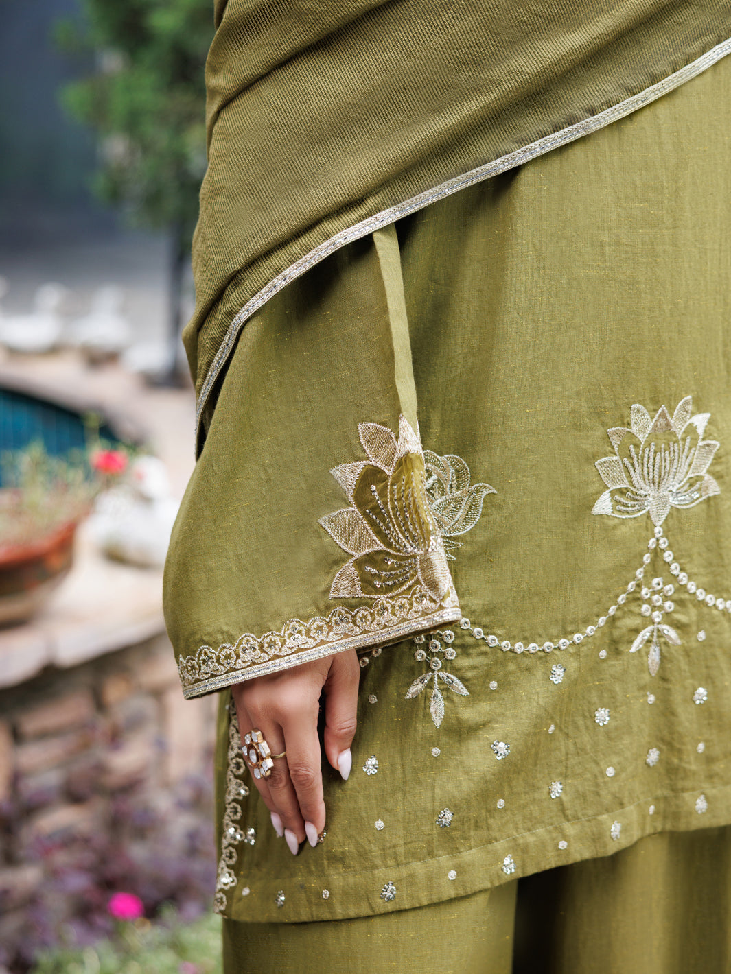 Olive Flamint Zari Formal 3Pc Stitched - AL-3PS-LS-688