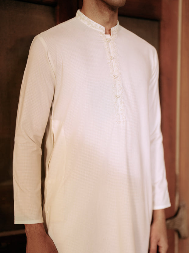 Off White Blended Kurta - AL-K-1157A - Almirah Online