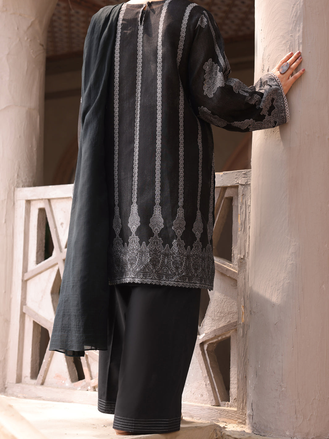 Black Khaddi 3Pc Stitched - ALP-3PS-1630